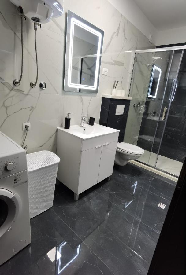 Apartman Lu Есенице Экстерьер фото